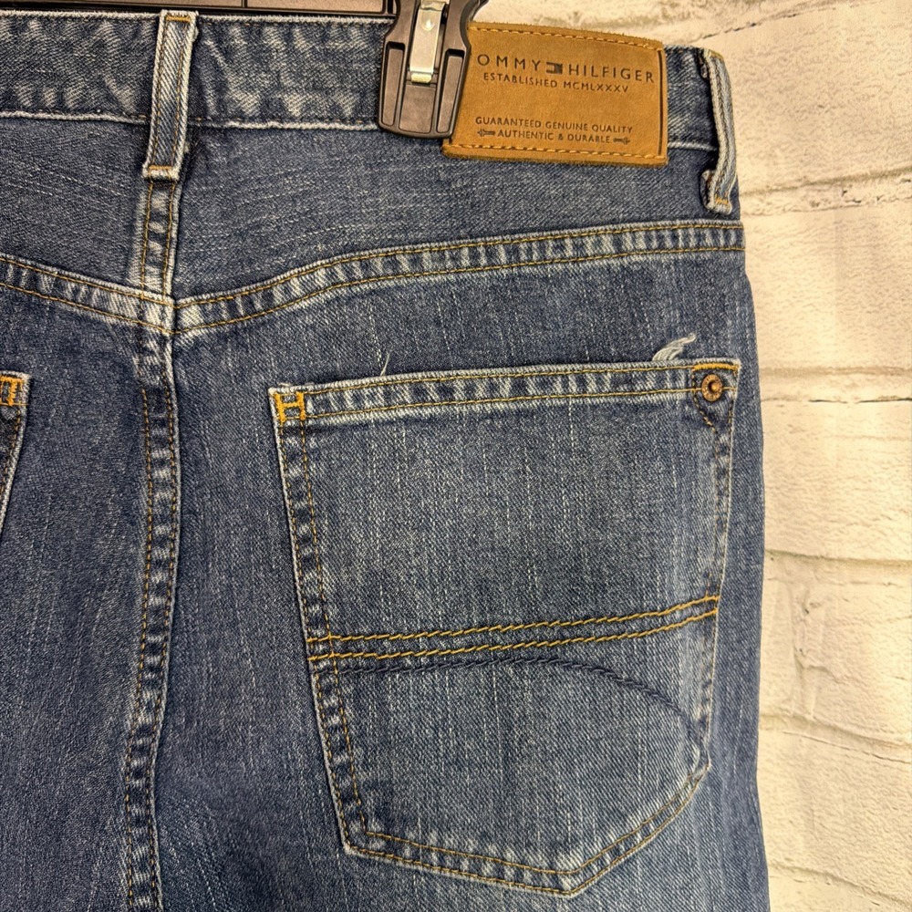 Tommy Hilfiger Classic Fit 34x32 Straight Leg Blue Denim Jeans Men